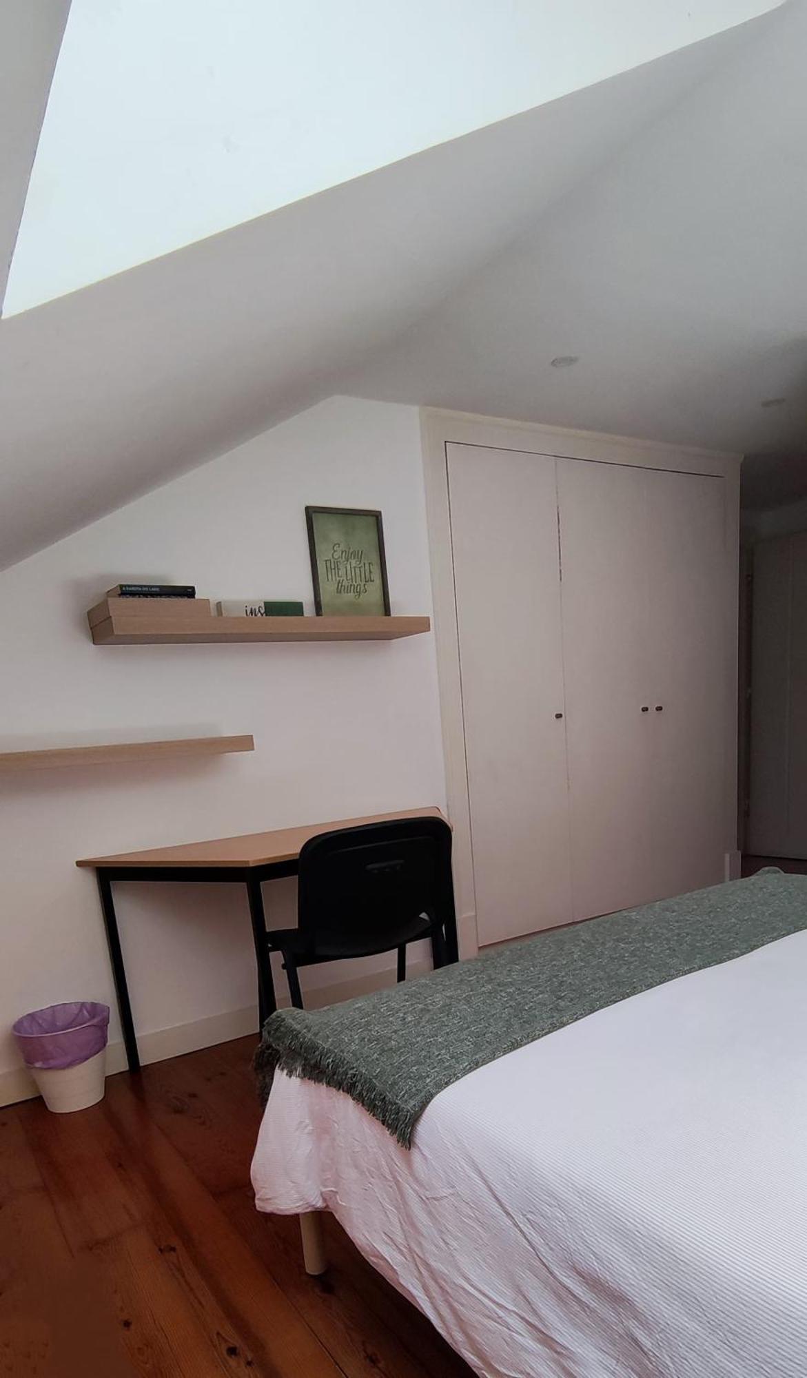 In Lisbon's Bairro Alto In Shared Privatunterkunft Lissabon