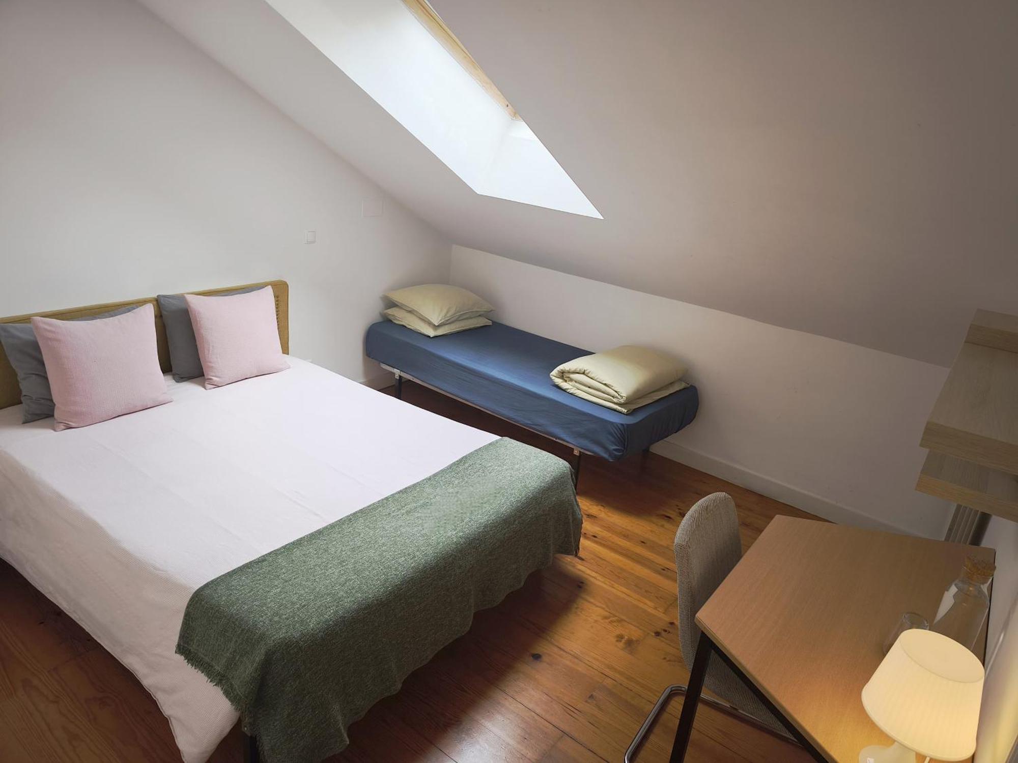 Privatunterkunft In Lisbon's Bairro Alto In Shared *